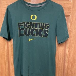 Nike “Fighting Ducks” Oregon Ducks tee shirt